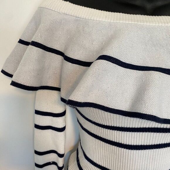 White and Blue Striped Ribbed Off The Shoulder‎ Long Sleeve Women's Size Small - Picture 3 of 5